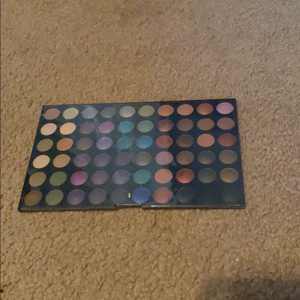 Eyeshadow Palette